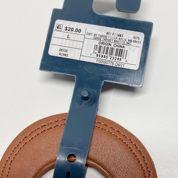 Universal Thread | Covered Buckle Thick Belt NWT - Picture 4 of 9